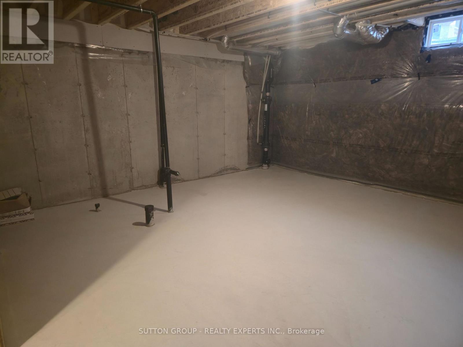 22 - 474 Provident Way, Hamilton, ON - Indoor Photo Showing Basement