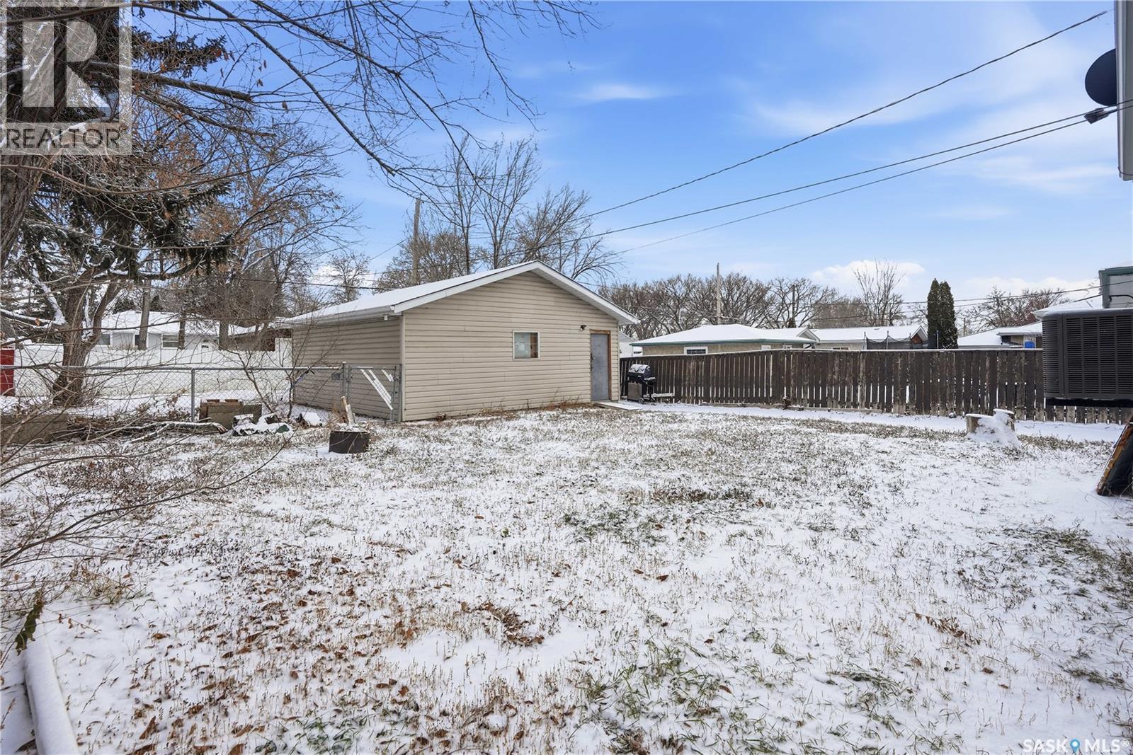 749 Royal Street, Regina, SK - Outdoor