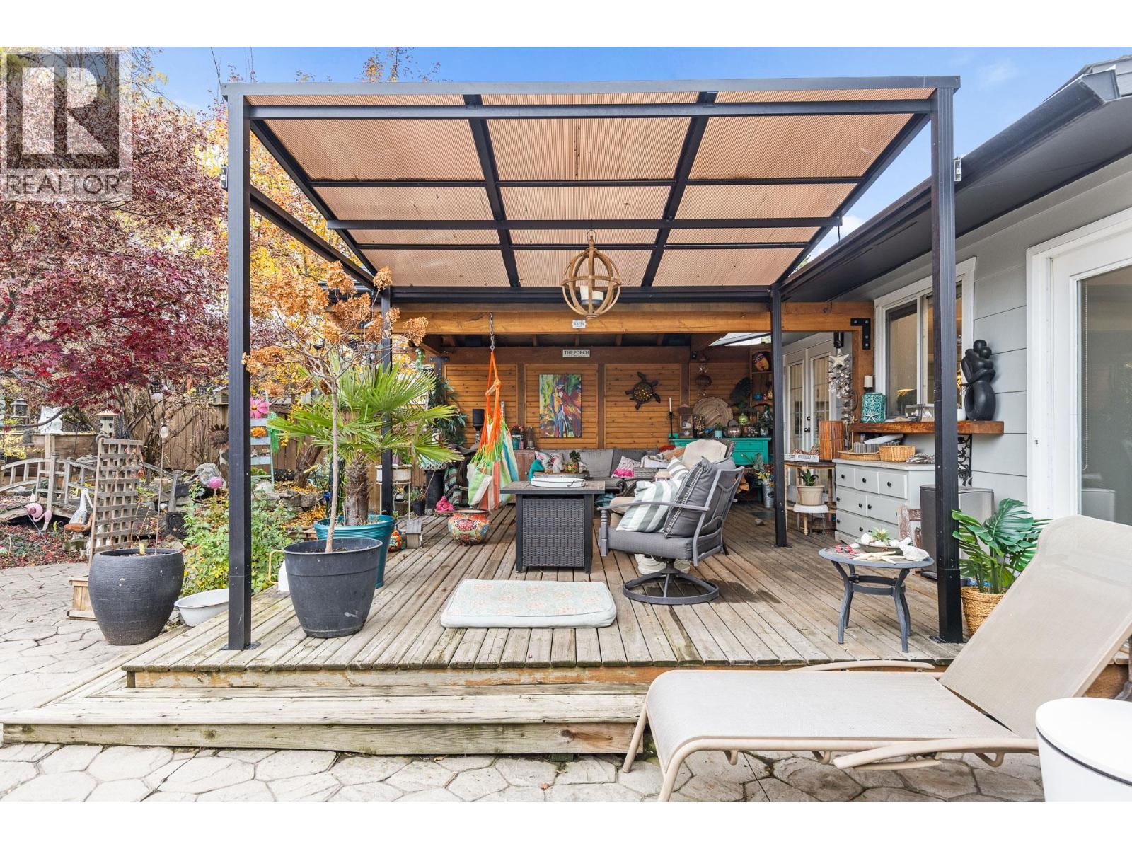 848 Liban Court, Kelowna, BC - Outdoor With Deck Patio Veranda With Exterior