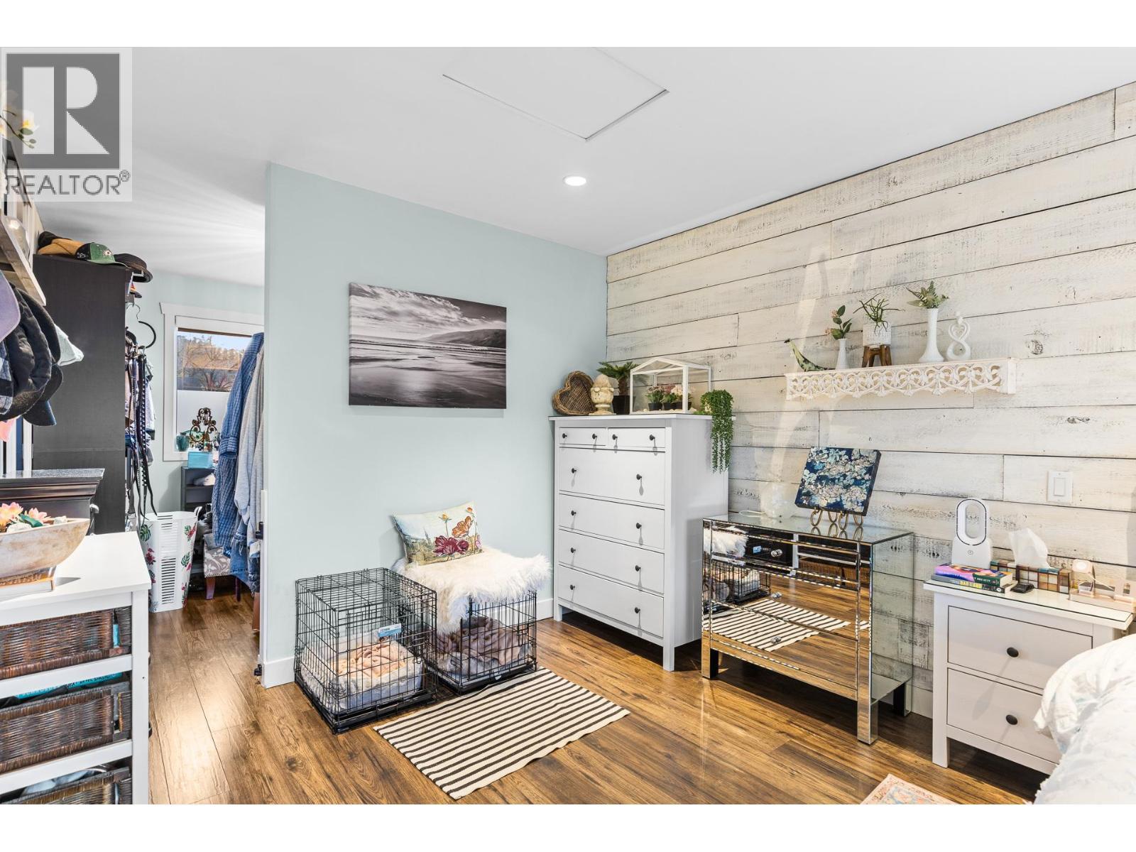 848 Liban Court, Kelowna, BC - Indoor Photo Showing Bedroom