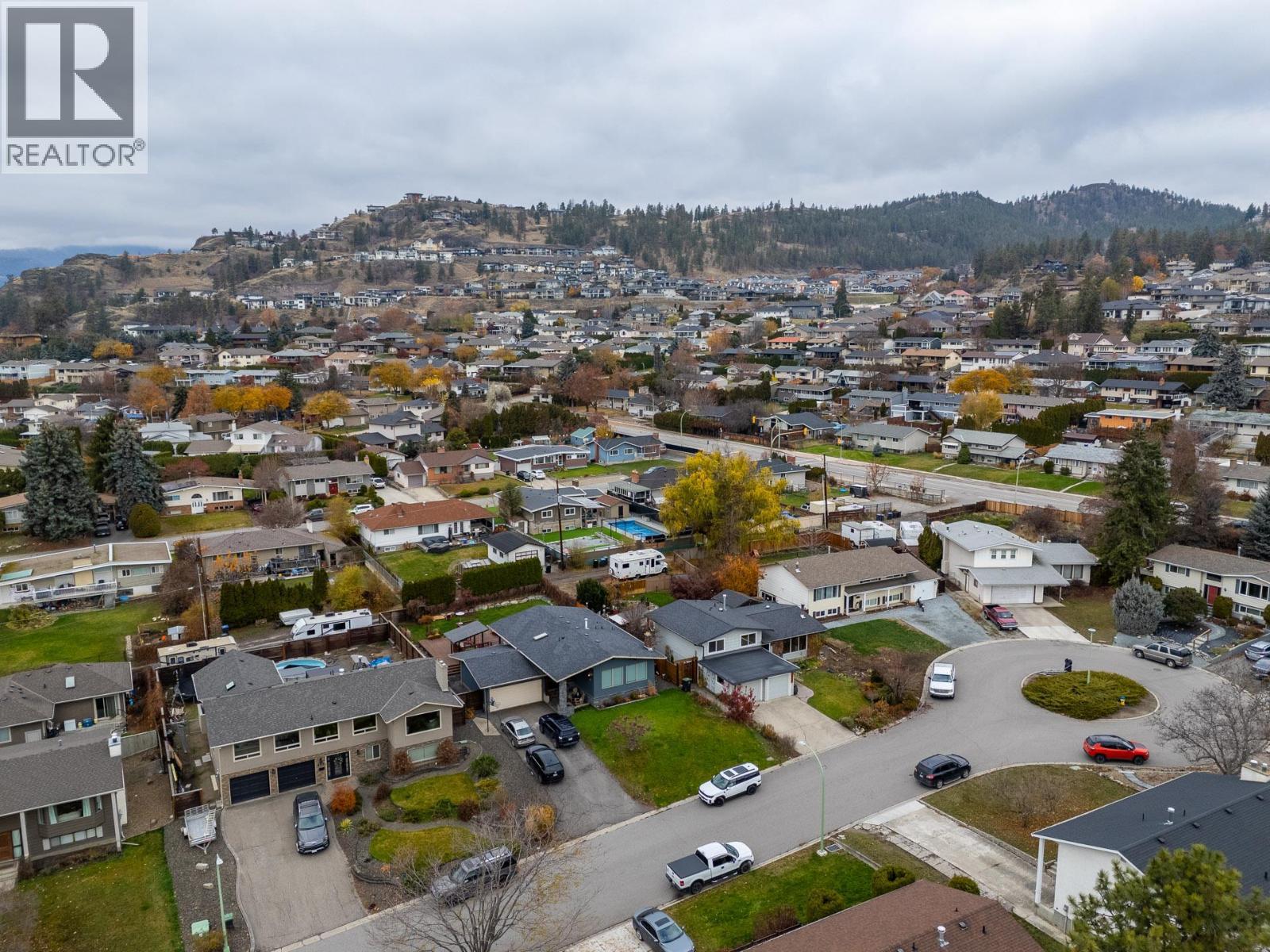 848 Liban Court, Kelowna, BC - Outdoor With View