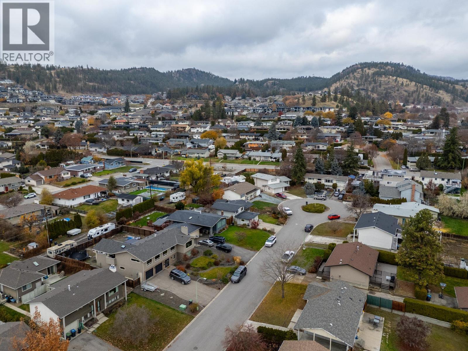 848 Liban Court, Kelowna, BC - Outdoor With View