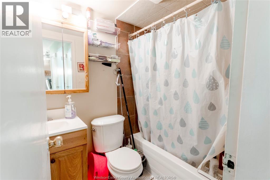 6595 Thornberry Unit# 2367, Windsor, ON - Indoor Photo Showing Bathroom