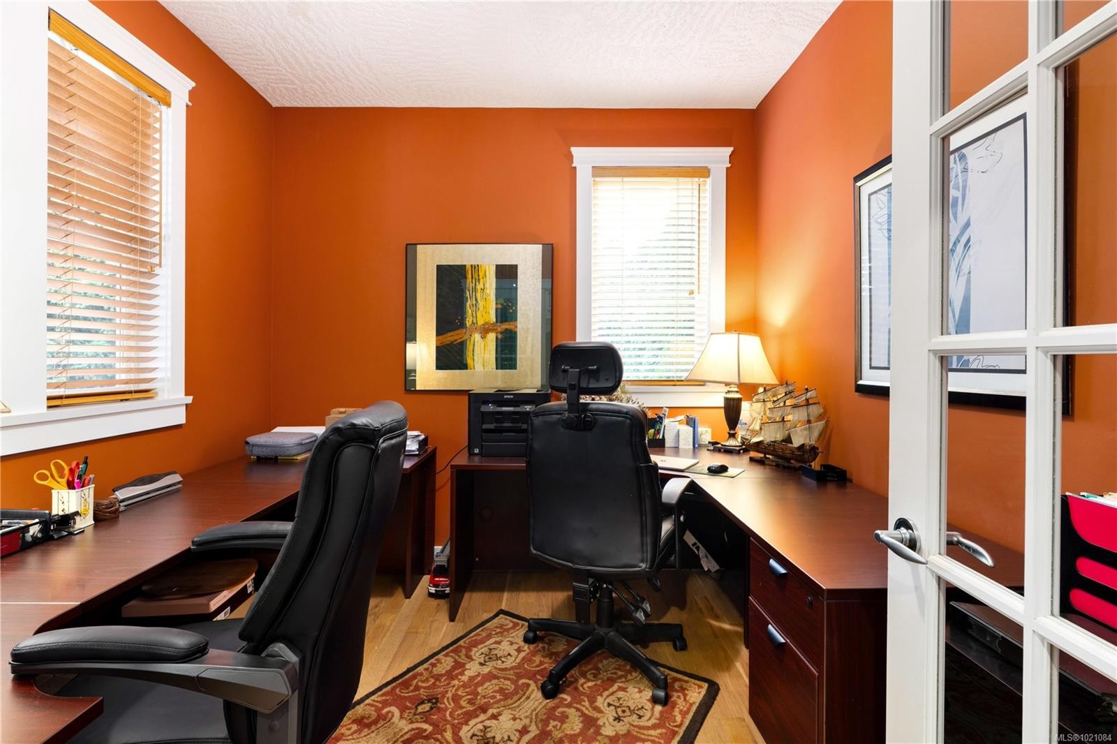 935 Lodge Ave, Saanich, BC