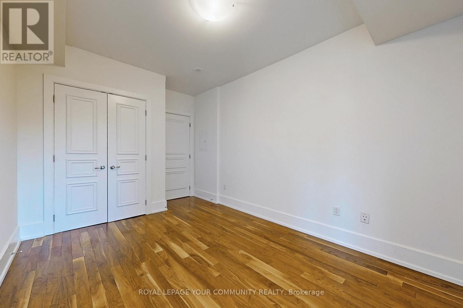 603C - 662 Sheppard Avenue E, Toronto, ON - Indoor Photo Showing Other Room