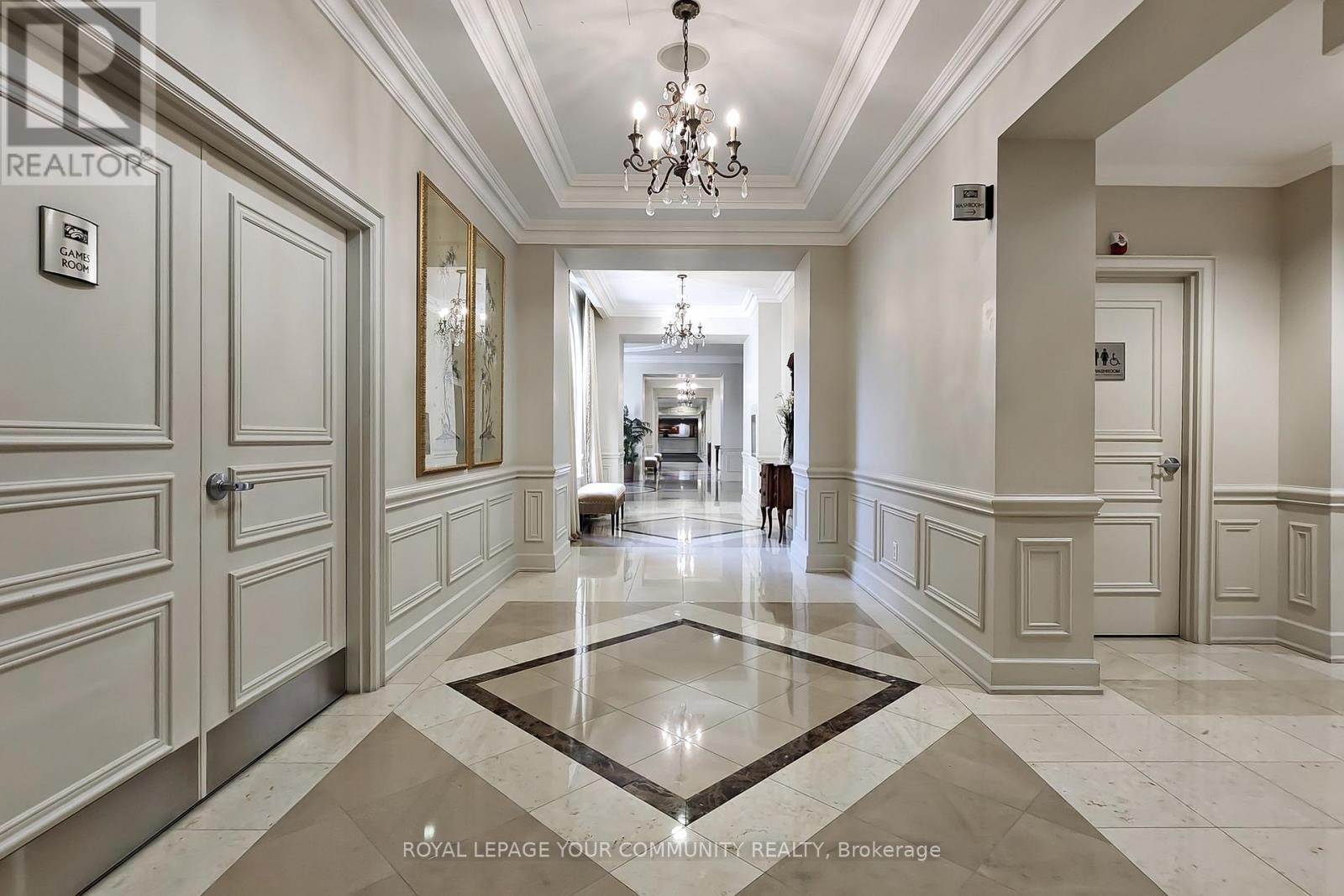 603C - 662 Sheppard Avenue E, Toronto, ON - Indoor Photo Showing Other Room