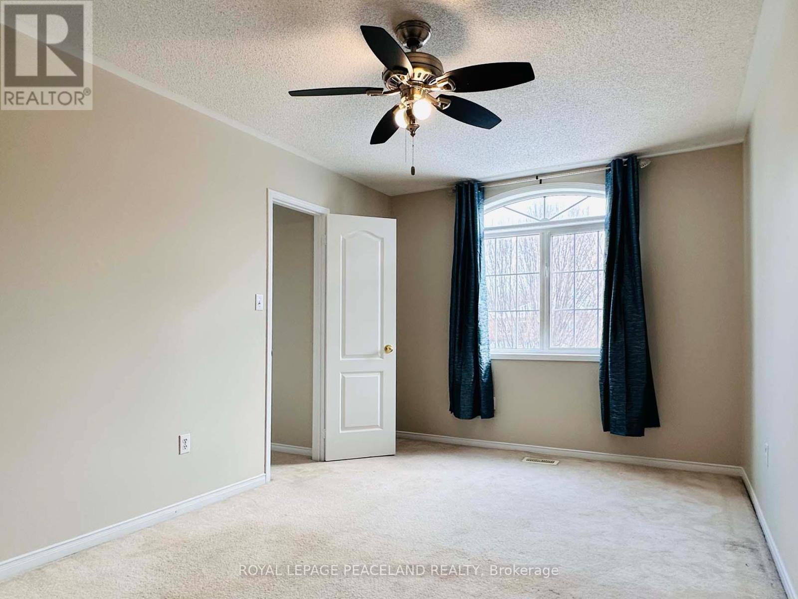 3851 Foxborough Trail, Mississauga, ON - Indoor Photo Showing Other Room