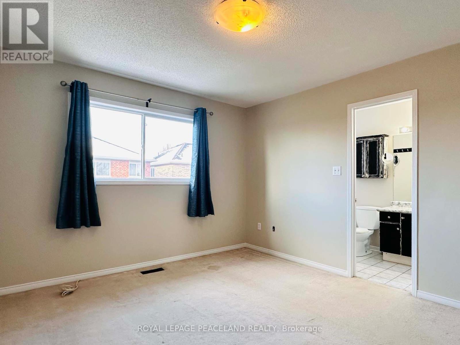 3851 Foxborough Trail, Mississauga, ON - Indoor