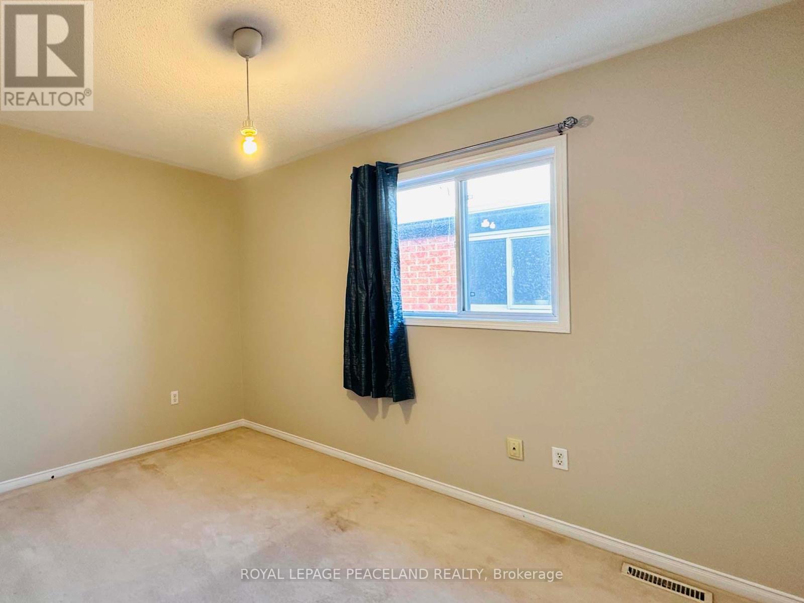 3851 Foxborough Trail, Mississauga, ON - Indoor Photo Showing Other Room