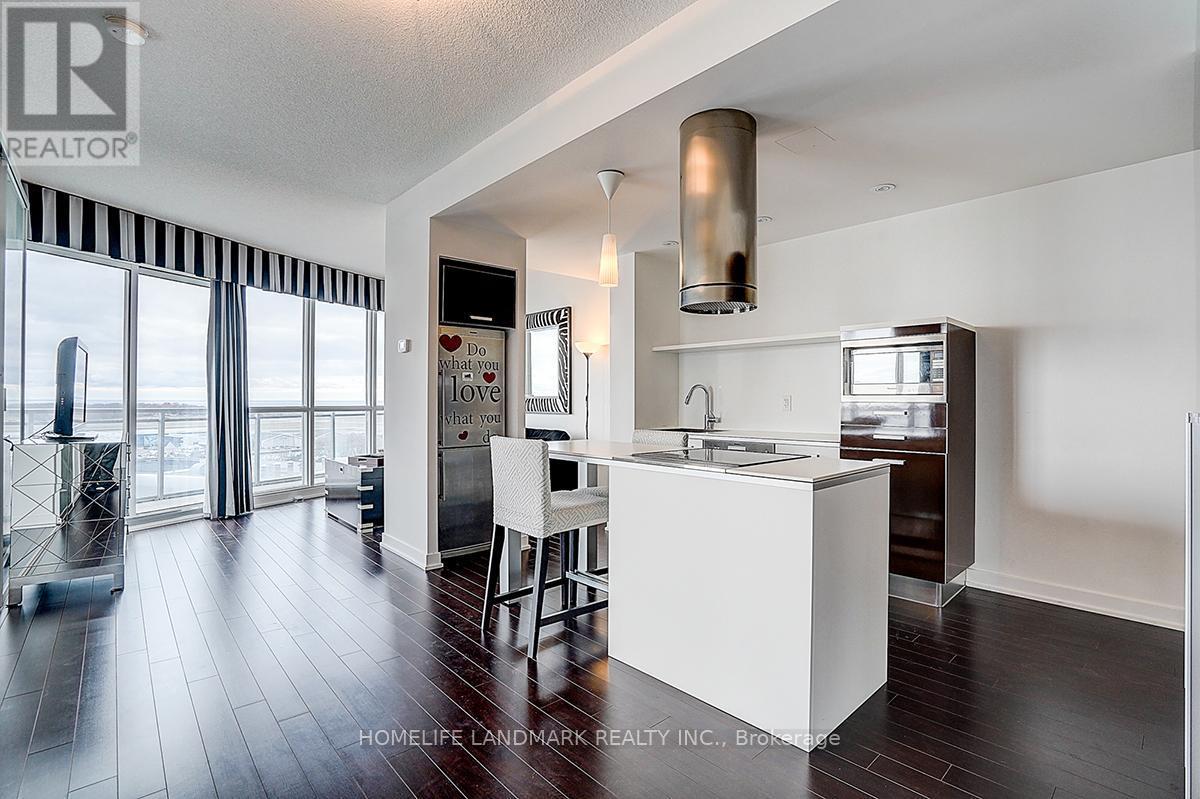 1912 - 38 Dan Leckie Way, Toronto, ON - Indoor Photo Showing Kitchen