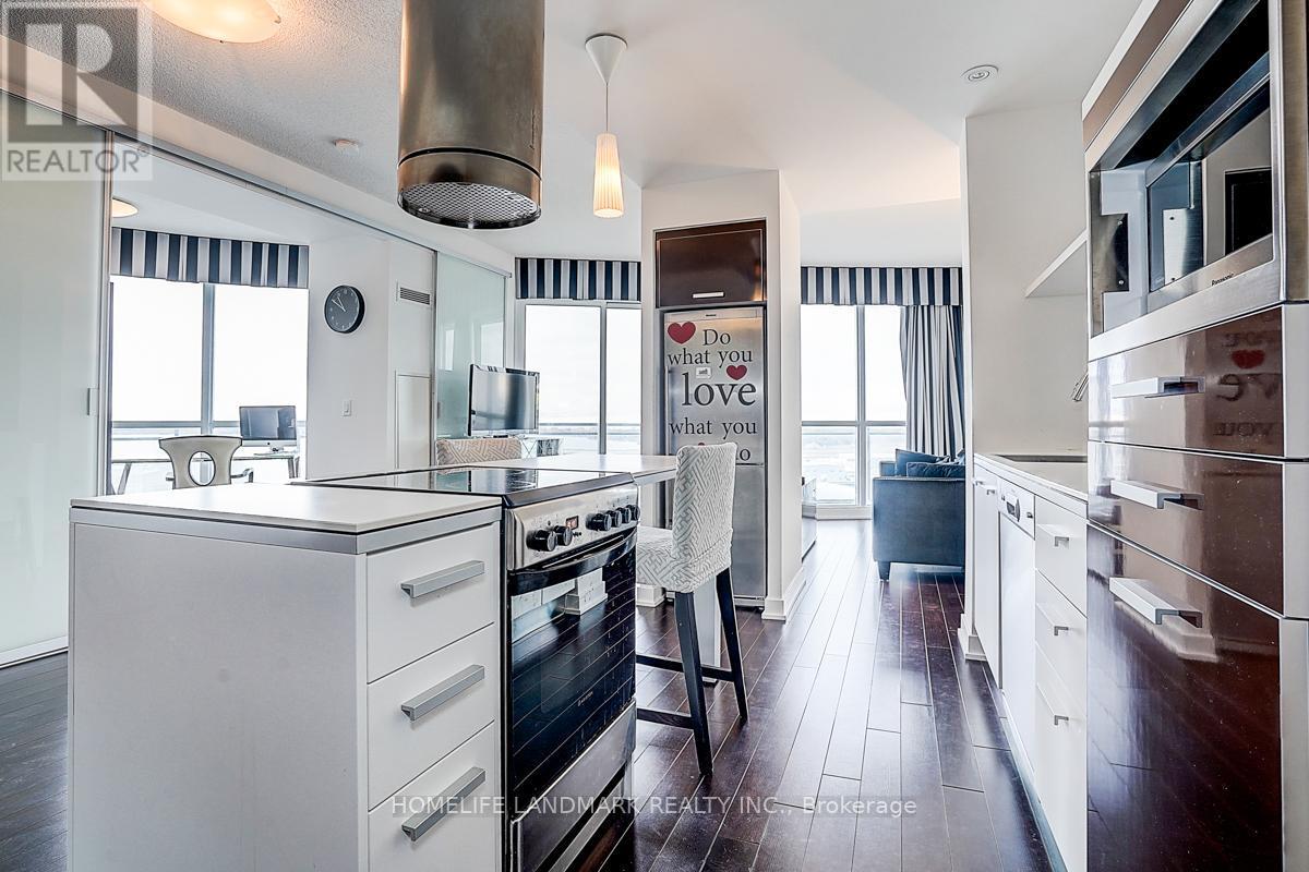 1912 - 38 Dan Leckie Way, Toronto, ON - Indoor Photo Showing Kitchen