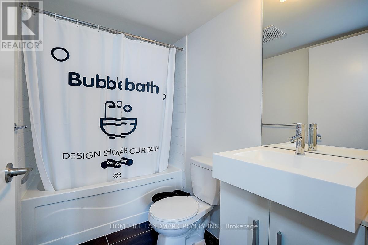 1912 - 38 Dan Leckie Way, Toronto, ON - Indoor Photo Showing Bathroom