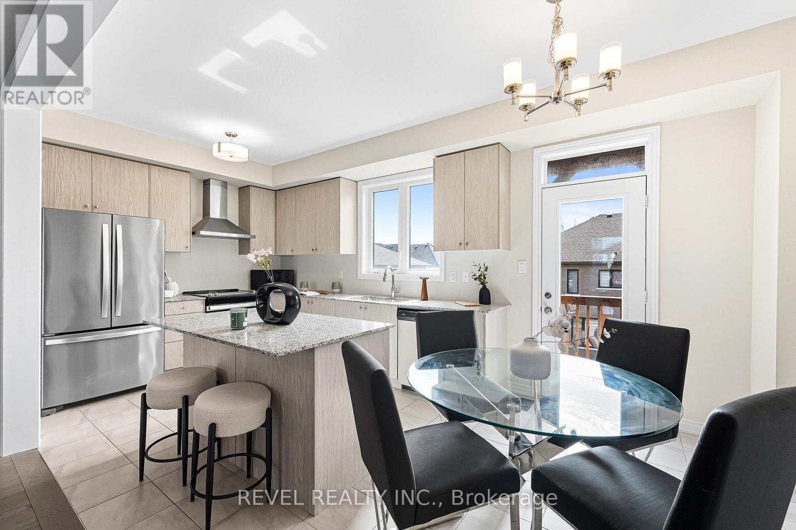 48 Douet Lane, Ajax, ON - Indoor Photo Showing Dining Room