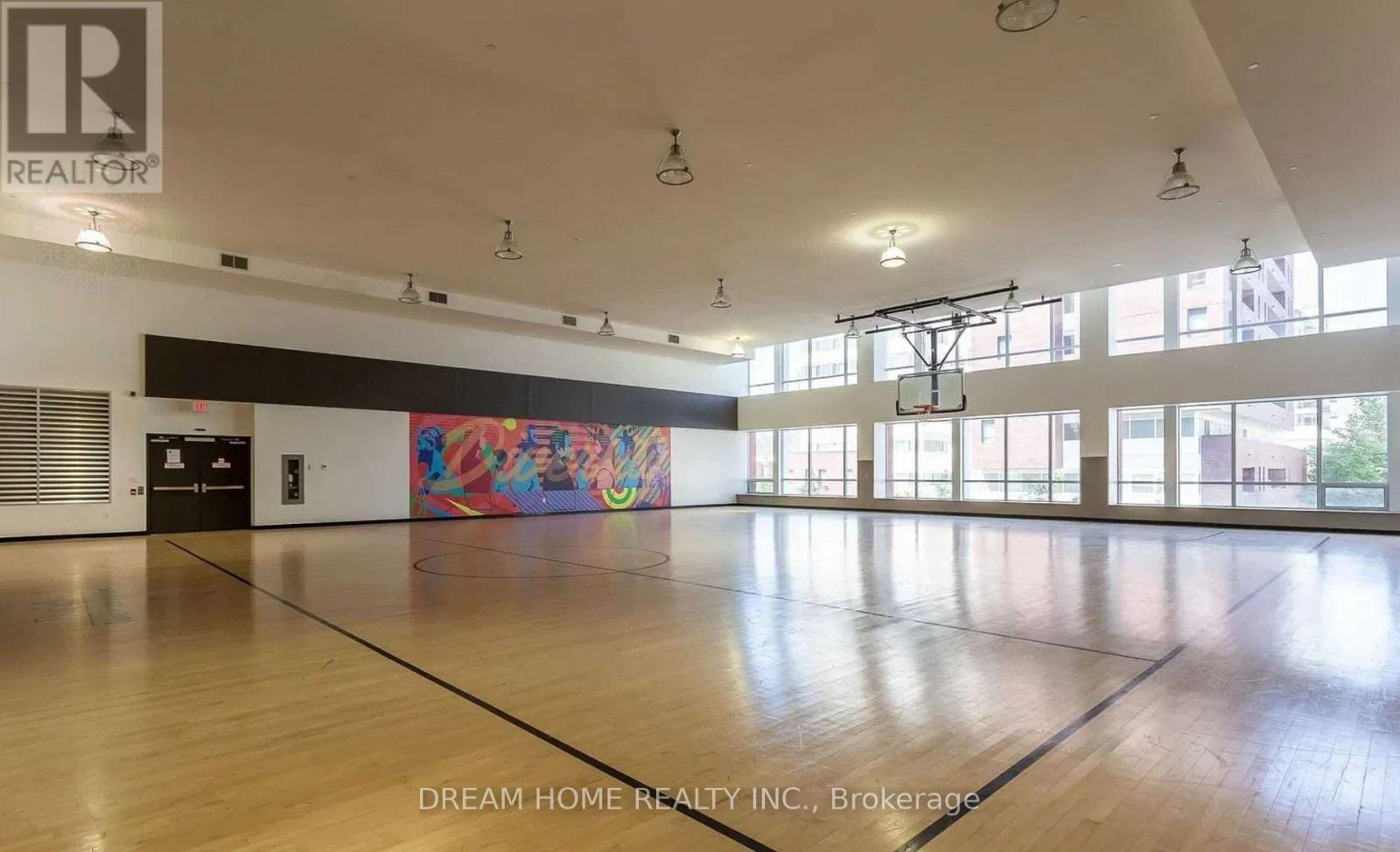 170 Sumach Street, Toronto, ON - Indoor Photo Showing Other Room