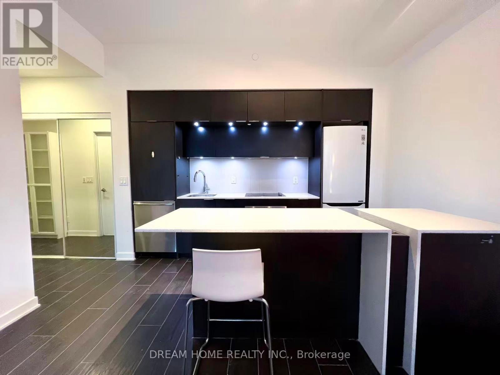 170 Sumach Street, Toronto, ON - Indoor