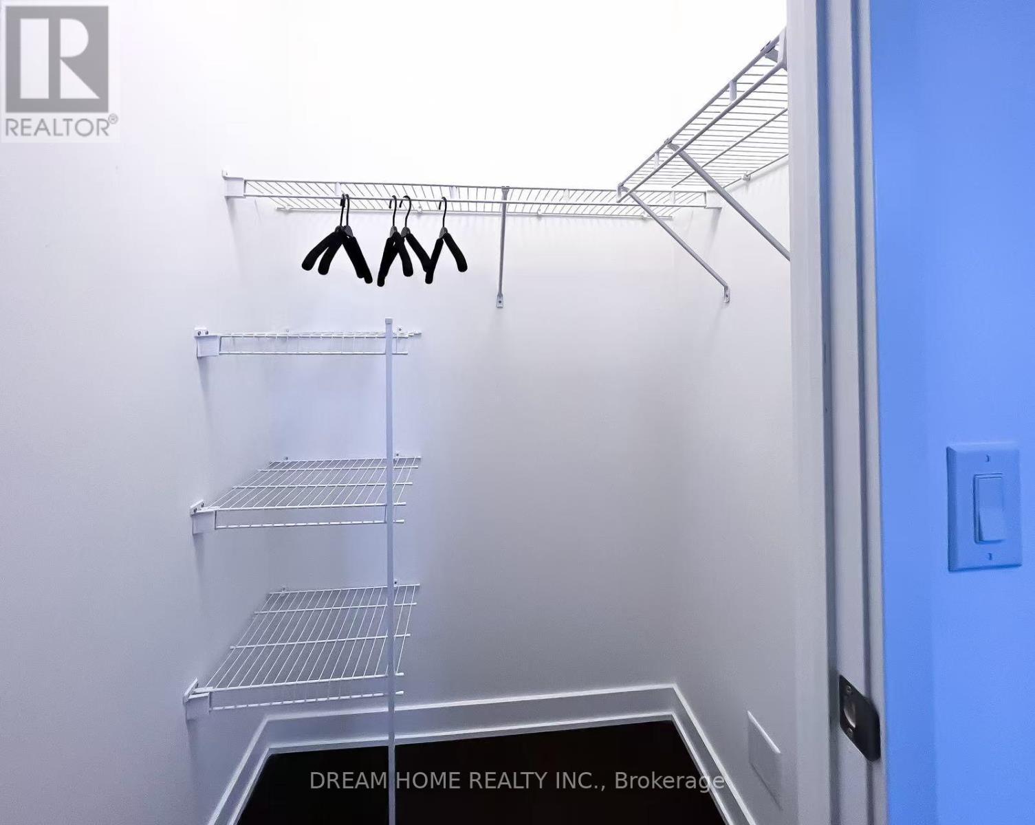 170 Sumach Street, Toronto, ON - Indoor