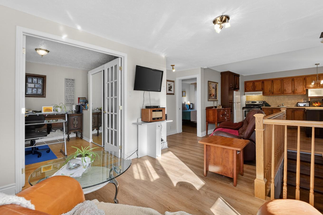 Cuisine - 97Z - 97Az 66E Avenue, Laval (Chomedey), QC - Indoor Photo Showing Living Room