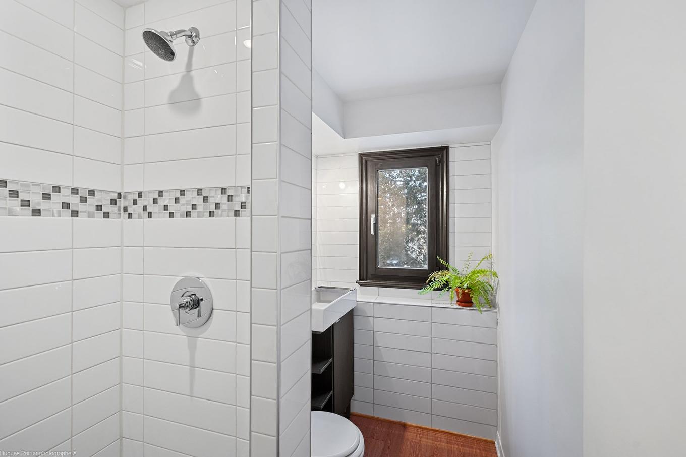 Bathroom - 1387 Rue Du Bel-Automne, Sainte-Adèle, QC - Indoor Photo Showing Bathroom