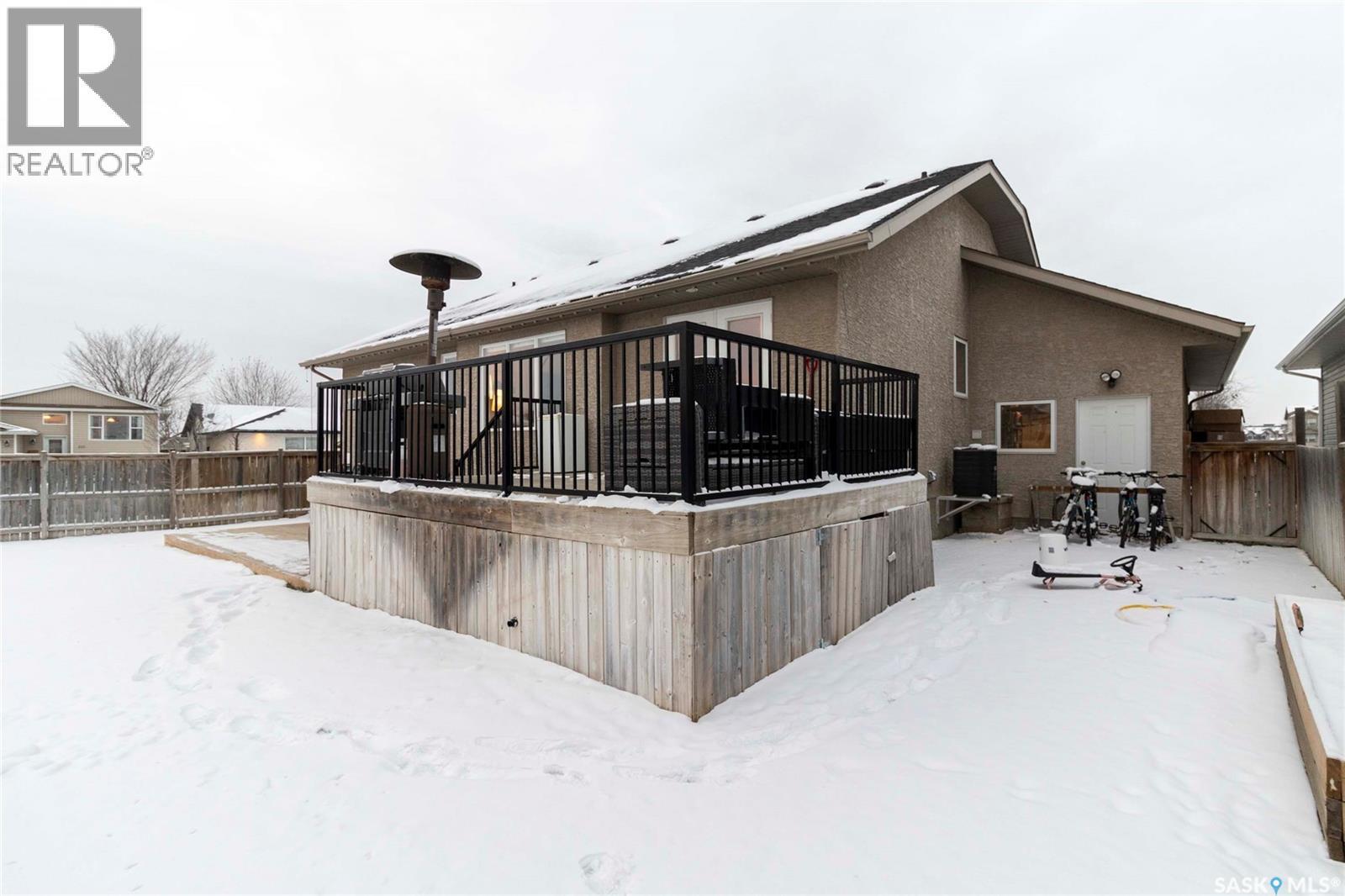 102 Keedwell Street, Saskatoon, SK - Outdoor With Deck Patio Veranda With Exterior