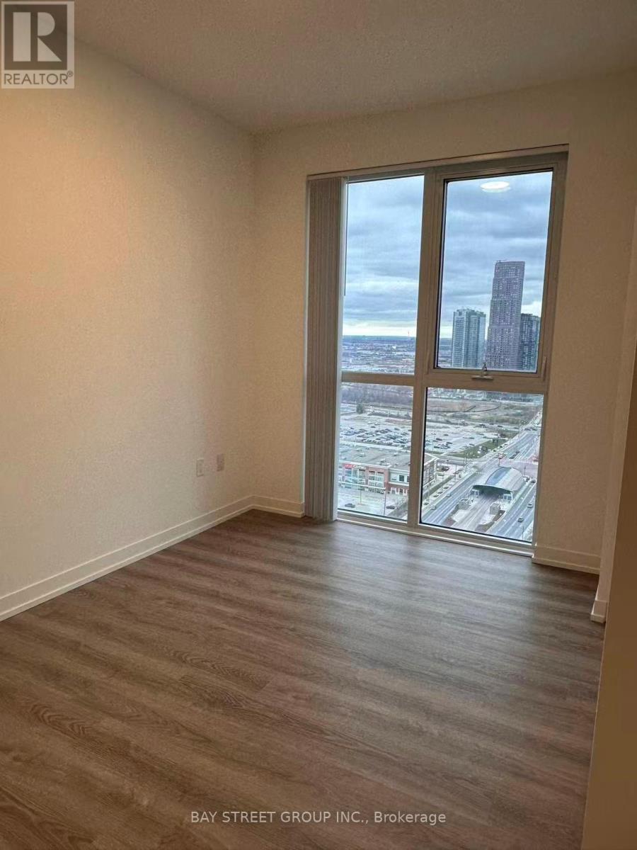 3209 - 8 Interchange Way, Vaughan, ON - Indoor Photo Showing Other Room