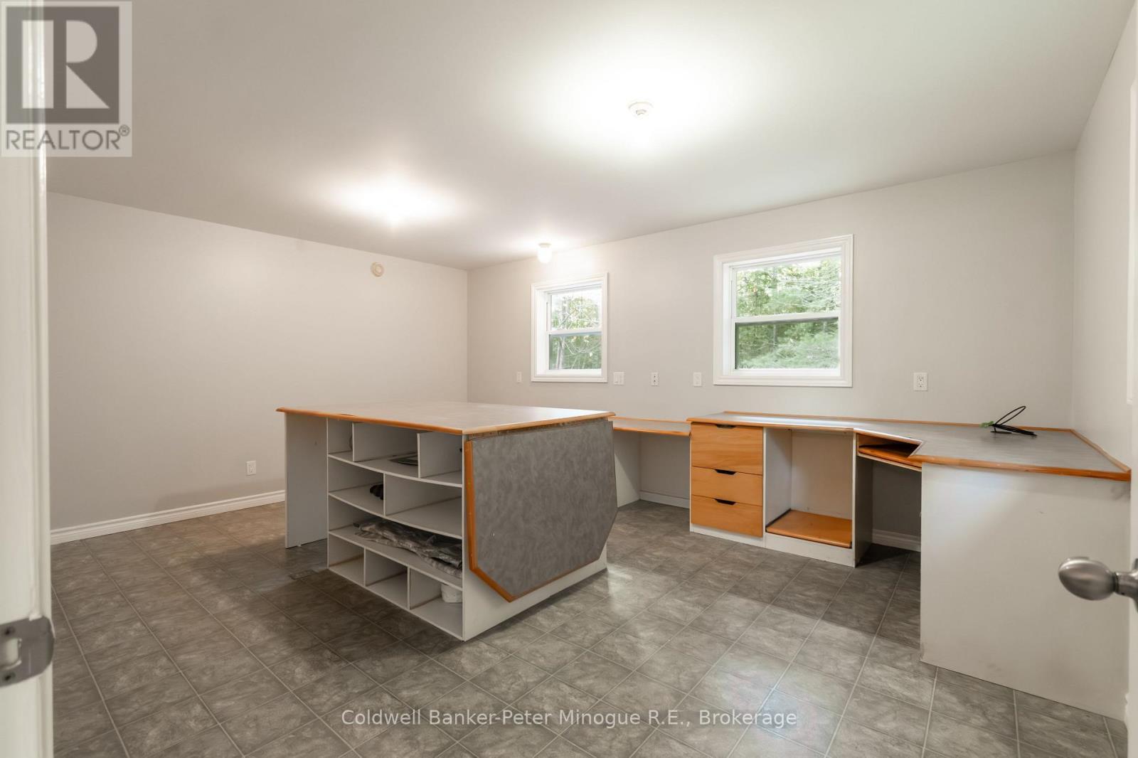 den - 567 Sunset Cove Road, Callander, ON - Indoor