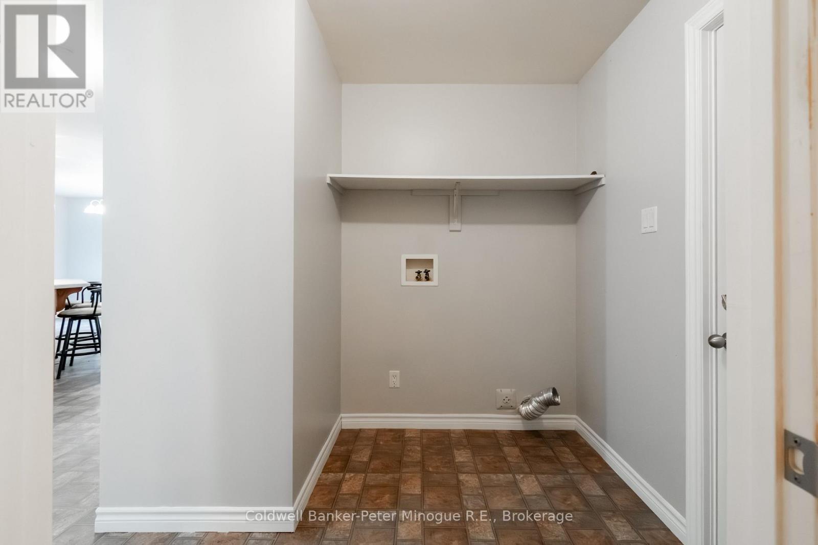 567 Sunset Cove Road, Callander, ON - Indoor