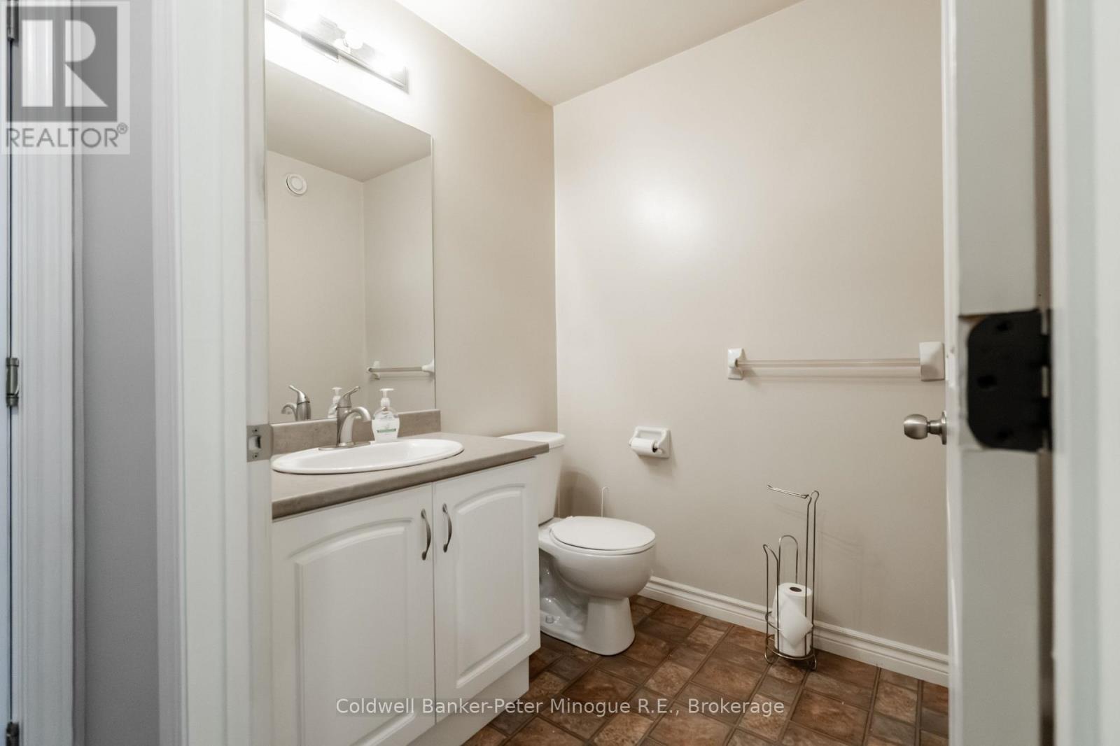 567 Sunset Cove Road, Callander, ON - Indoor Photo Showing Bathroom