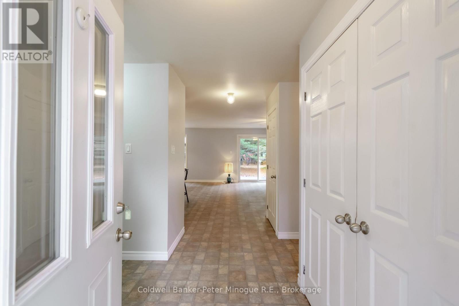 567 Sunset Cove Road, Callander, ON - Indoor Photo Showing Other Room