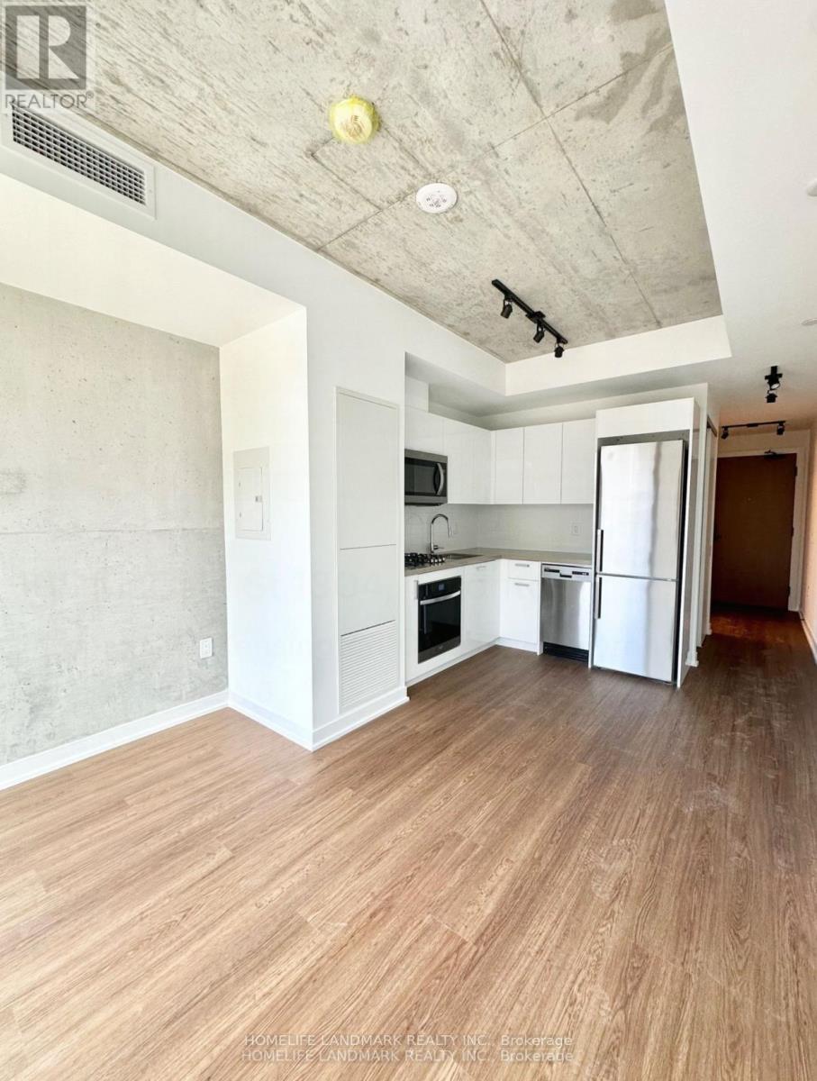 1304 - 195 Mccaul Street, Toronto, ON - Indoor Photo Showing Kitchen