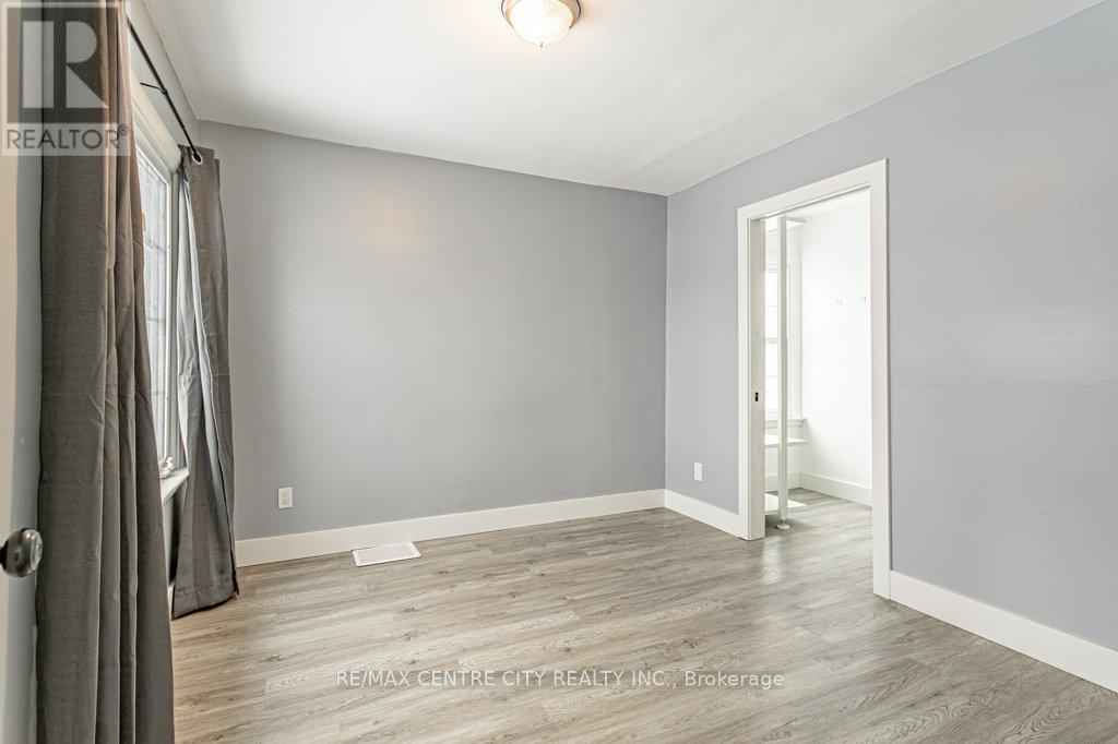 1305 Langmuir Avenue, London East (East N), ON - Indoor Photo Showing Other Room