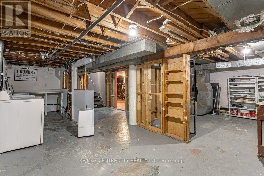1305 Langmuir Avenue, London East (East N), ON - Indoor Photo Showing Basement