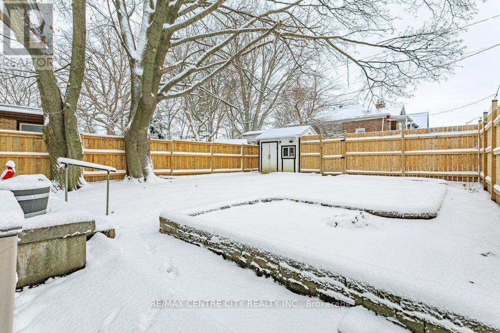 1305 Langmuir Avenue, London East (East N), ON - Outdoor