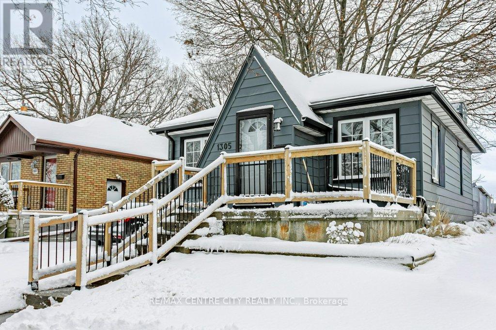 1305 Langmuir Avenue, London East (East N), ON - Outdoor