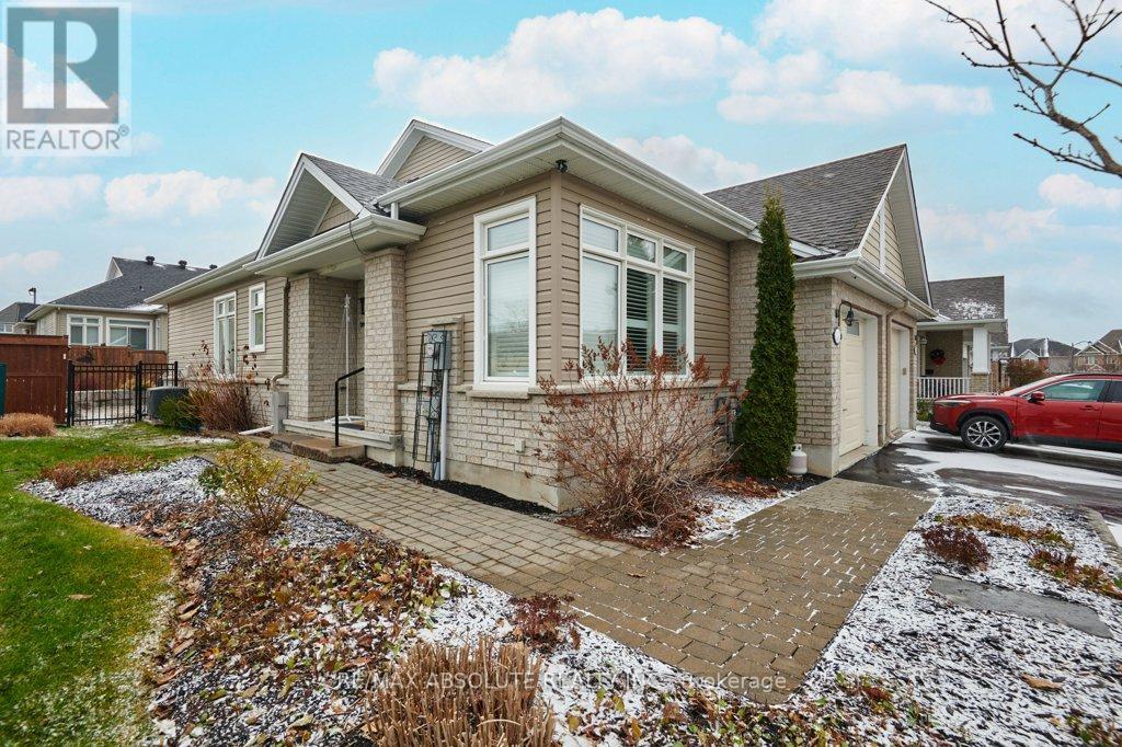 176 Minoterie Ridge, Ottawa, ON - Outdoor