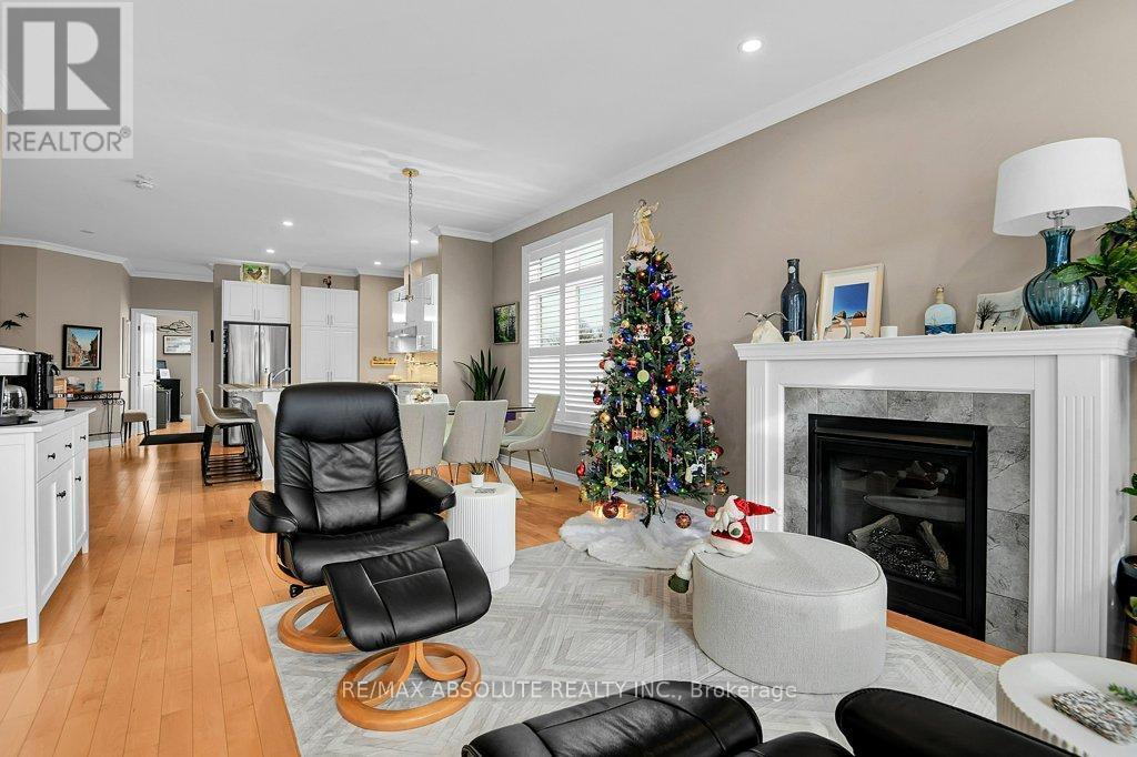 176 Minoterie Ridge, Ottawa, ON - Indoor Photo Showing Living Room With Fireplace