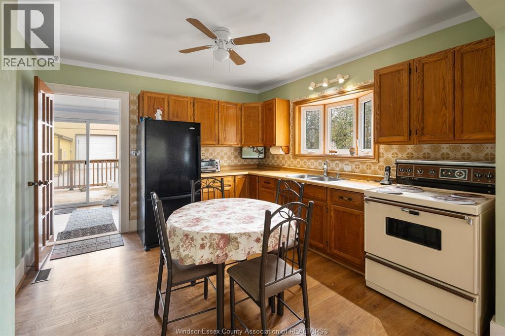 4585 Concession Rd 4 S, Amherstburg, ON - Indoor