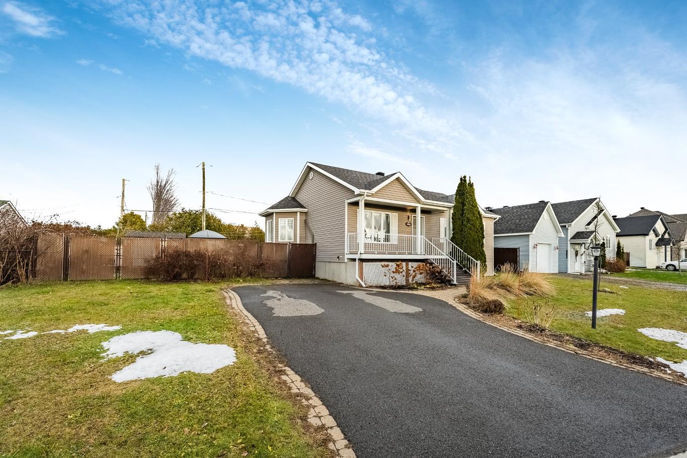 Frontage - 3406 Rue Robert, Saint-Jean-Baptiste, QC - Outdoor