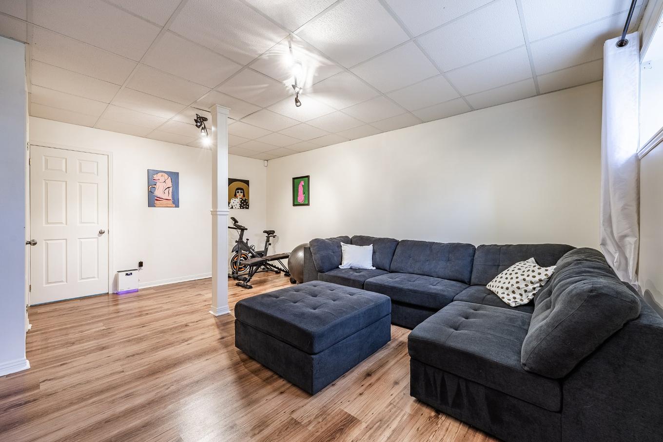 Family room - 3406 Rue Robert, Saint-Jean-Baptiste, QC - Indoor Photo Showing Other Room