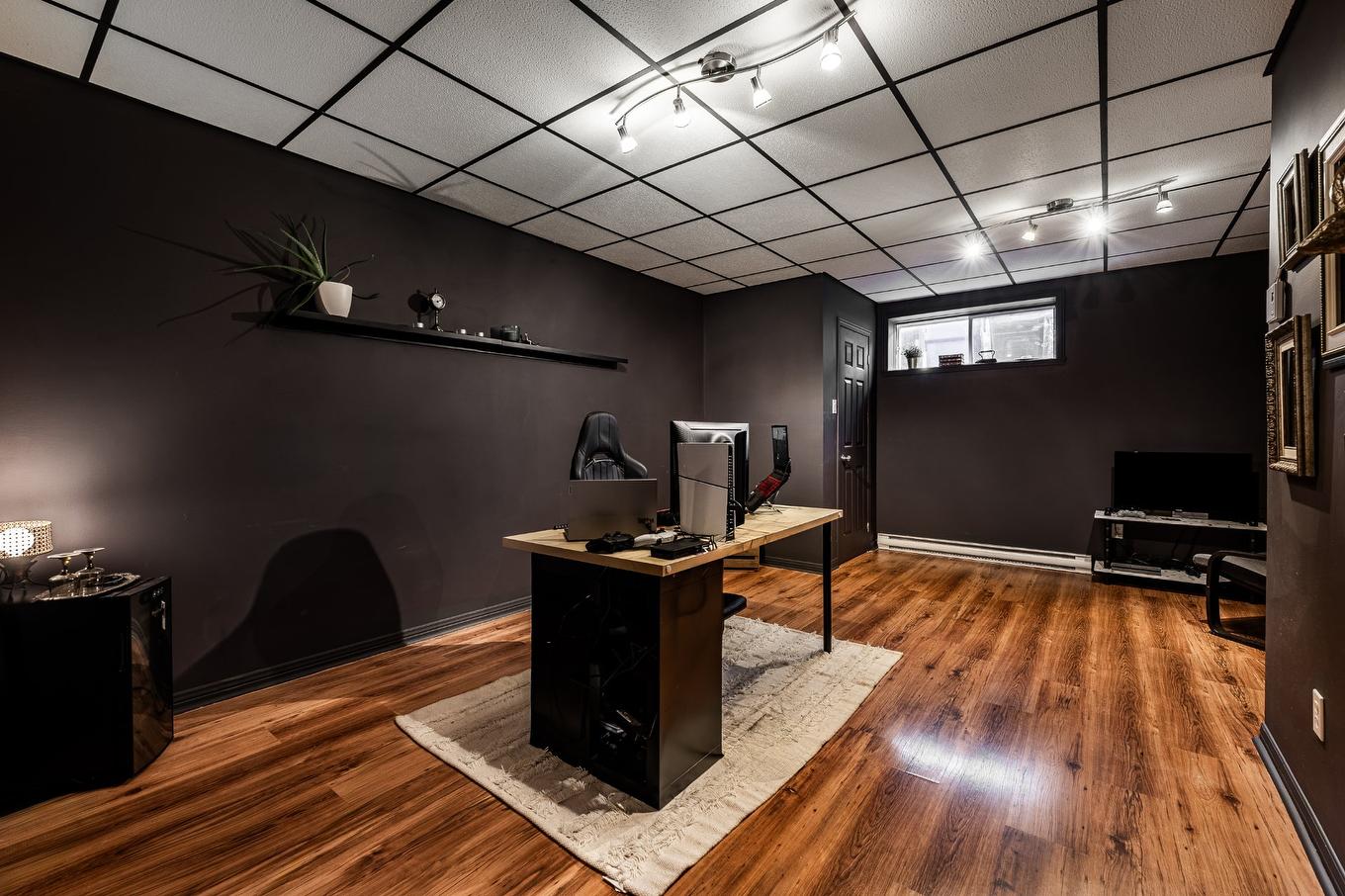 Office - 3406 Rue Robert, Saint-Jean-Baptiste, QC - Indoor Photo Showing Office