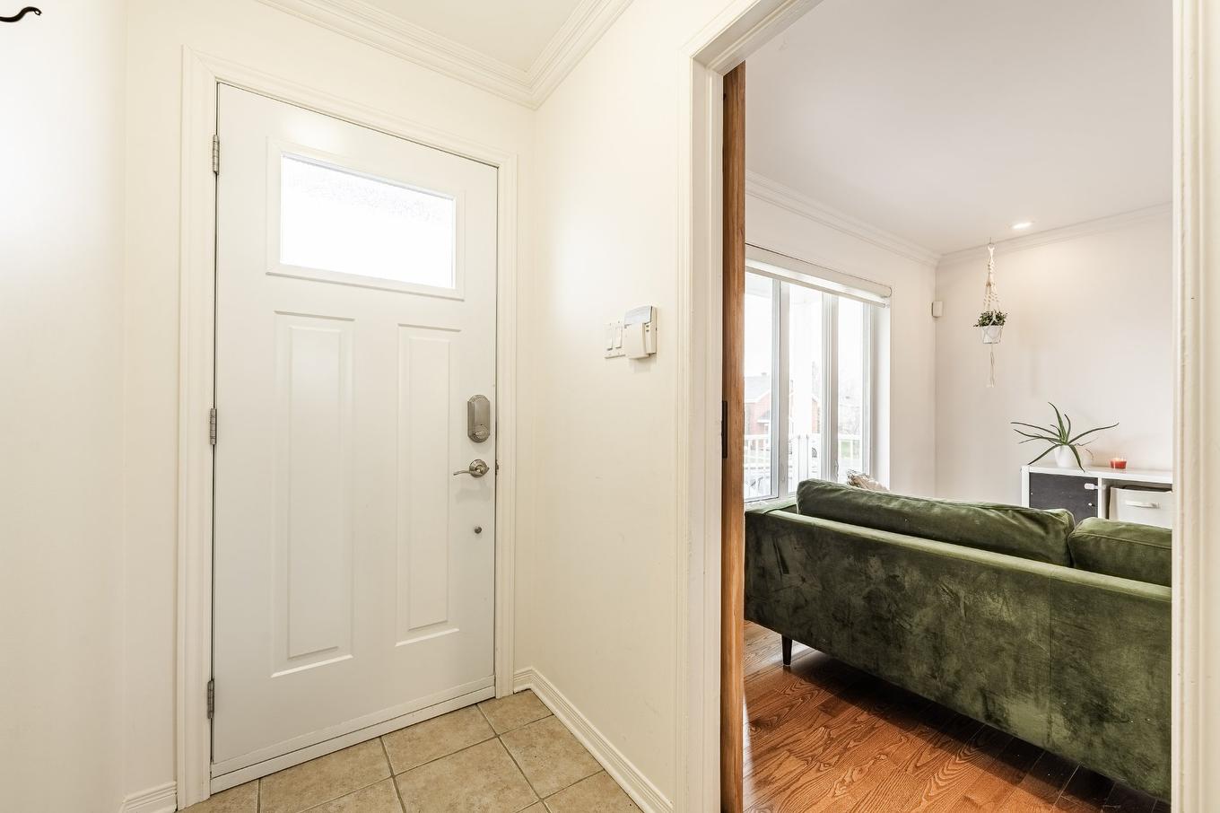 Hall - 3406 Rue Robert, Saint-Jean-Baptiste, QC - Indoor Photo Showing Other Room