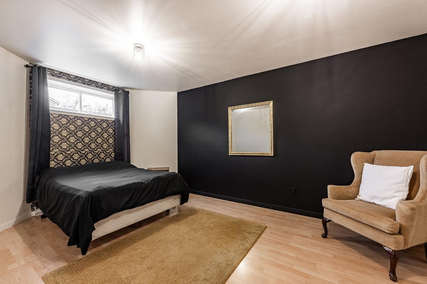 Bedroom - 3406 Rue Robert, Saint-Jean-Baptiste, QC - Indoor Photo Showing Bedroom