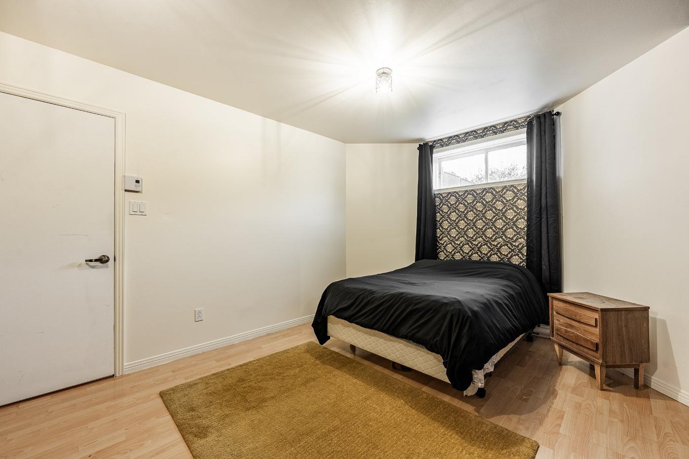 Bedroom - 3406 Rue Robert, Saint-Jean-Baptiste, QC - Indoor Photo Showing Bedroom