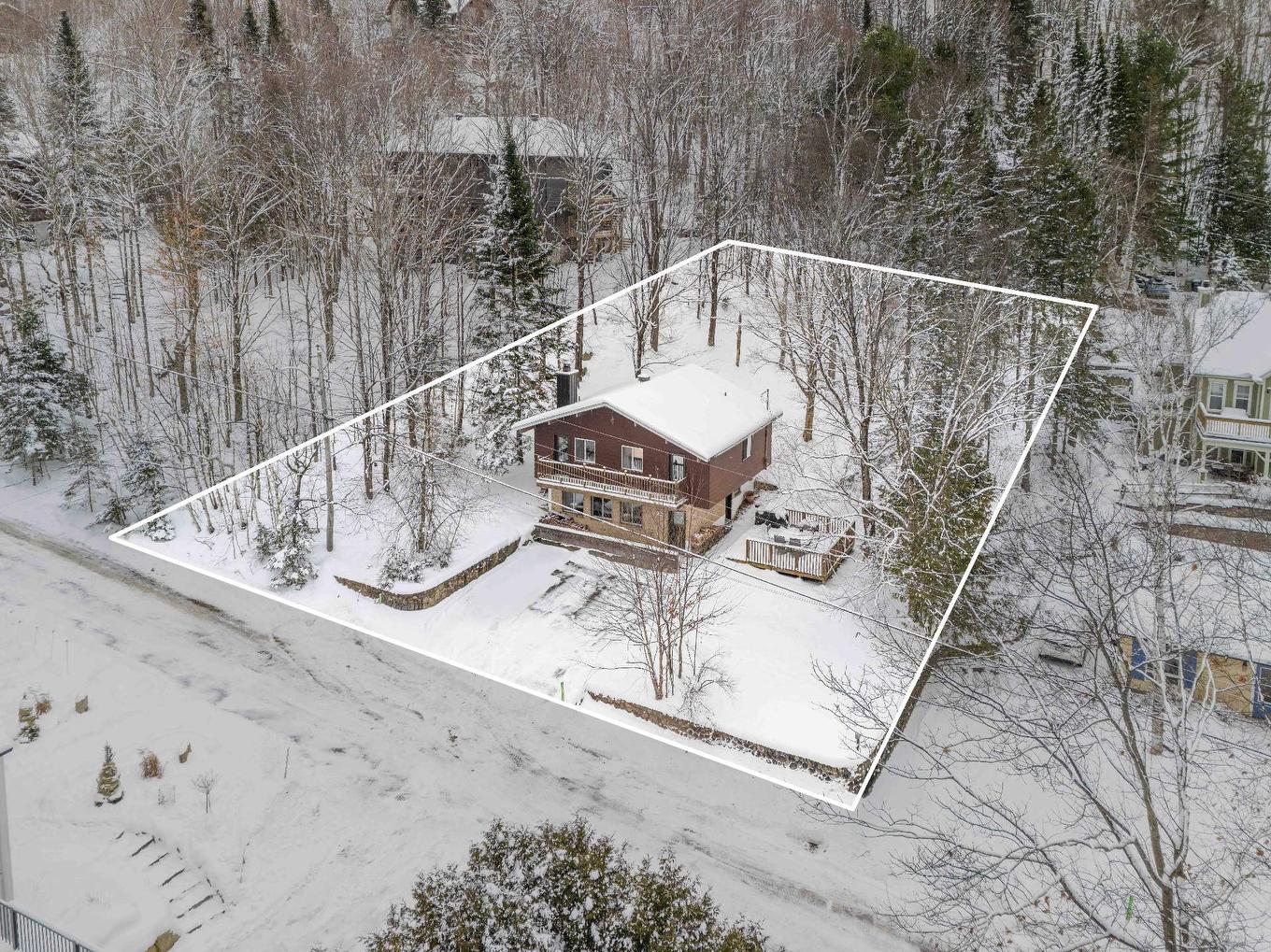 Frontage - 117 Rue Ladouceur, Mont-Tremblant, QC - Outdoor
