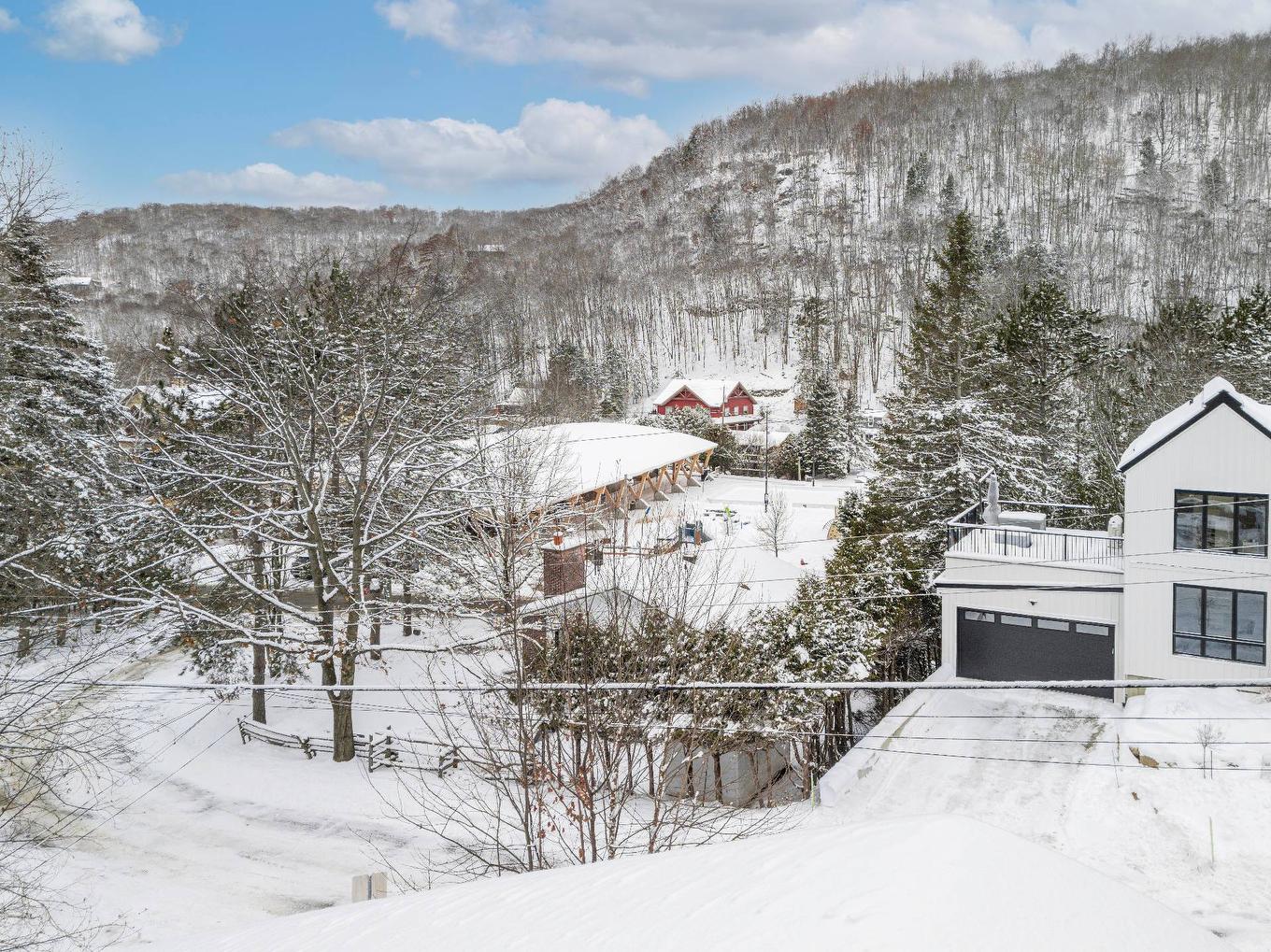 Nearby - 117 Rue Ladouceur, Mont-Tremblant, QC - Outdoor