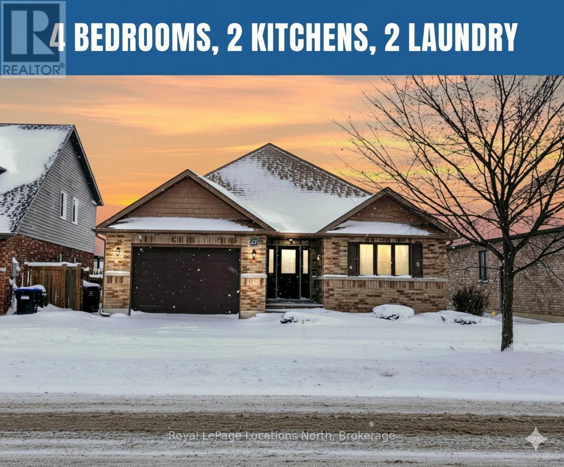 Entire Home - 27 Portland Street, Collingwood, ON - Outdoor