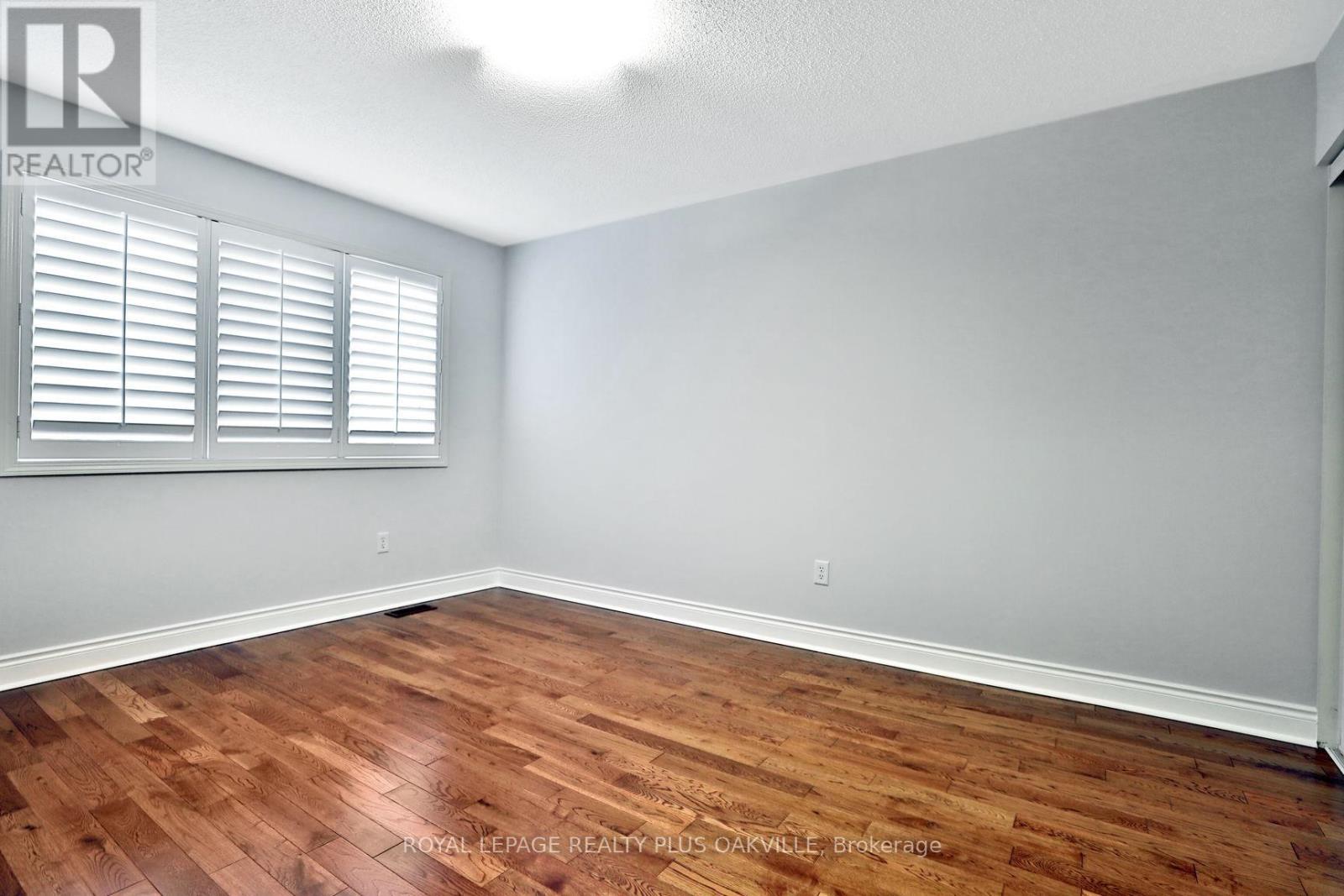 2565 Falkland Crescent, Oakville, ON - Indoor Photo Showing Other Room