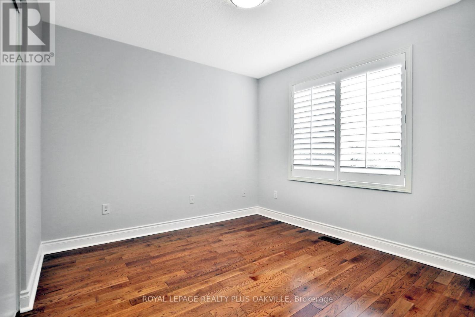 2565 Falkland Crescent, Oakville, ON - Indoor Photo Showing Other Room