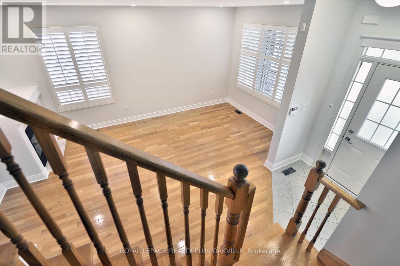 2565 Falkland Crescent, Oakville, ON - Indoor Photo Showing Other Room