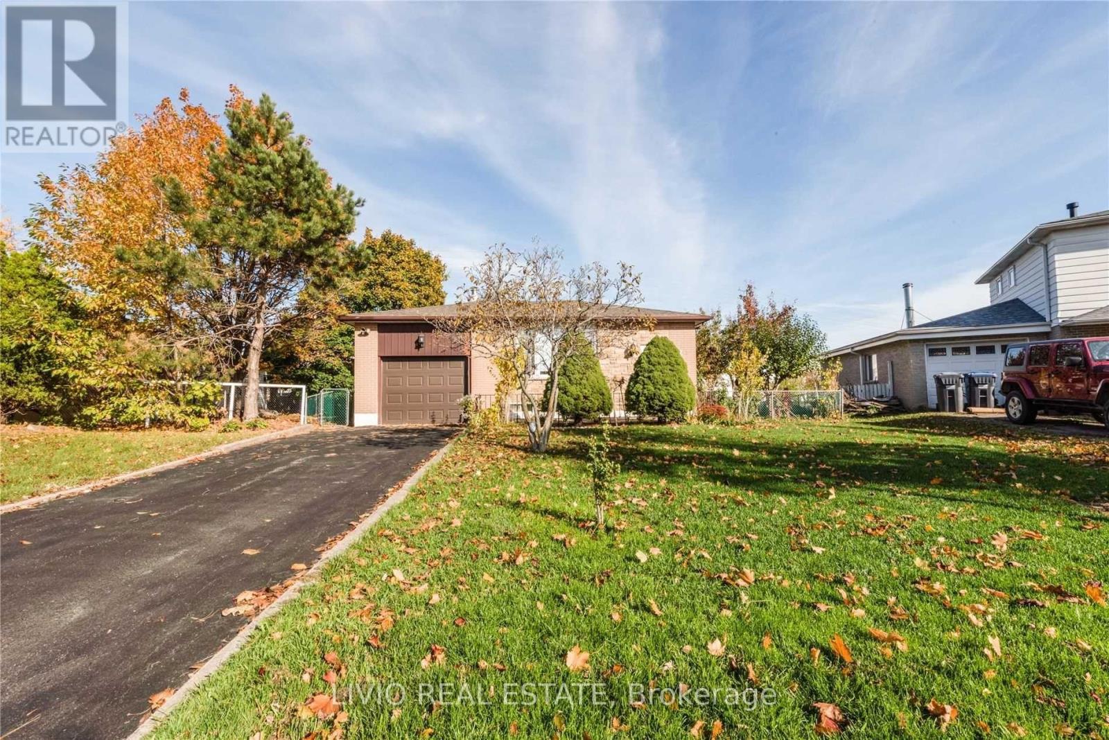 12 Finsbury Drive, Brampton, ON - Outdoor