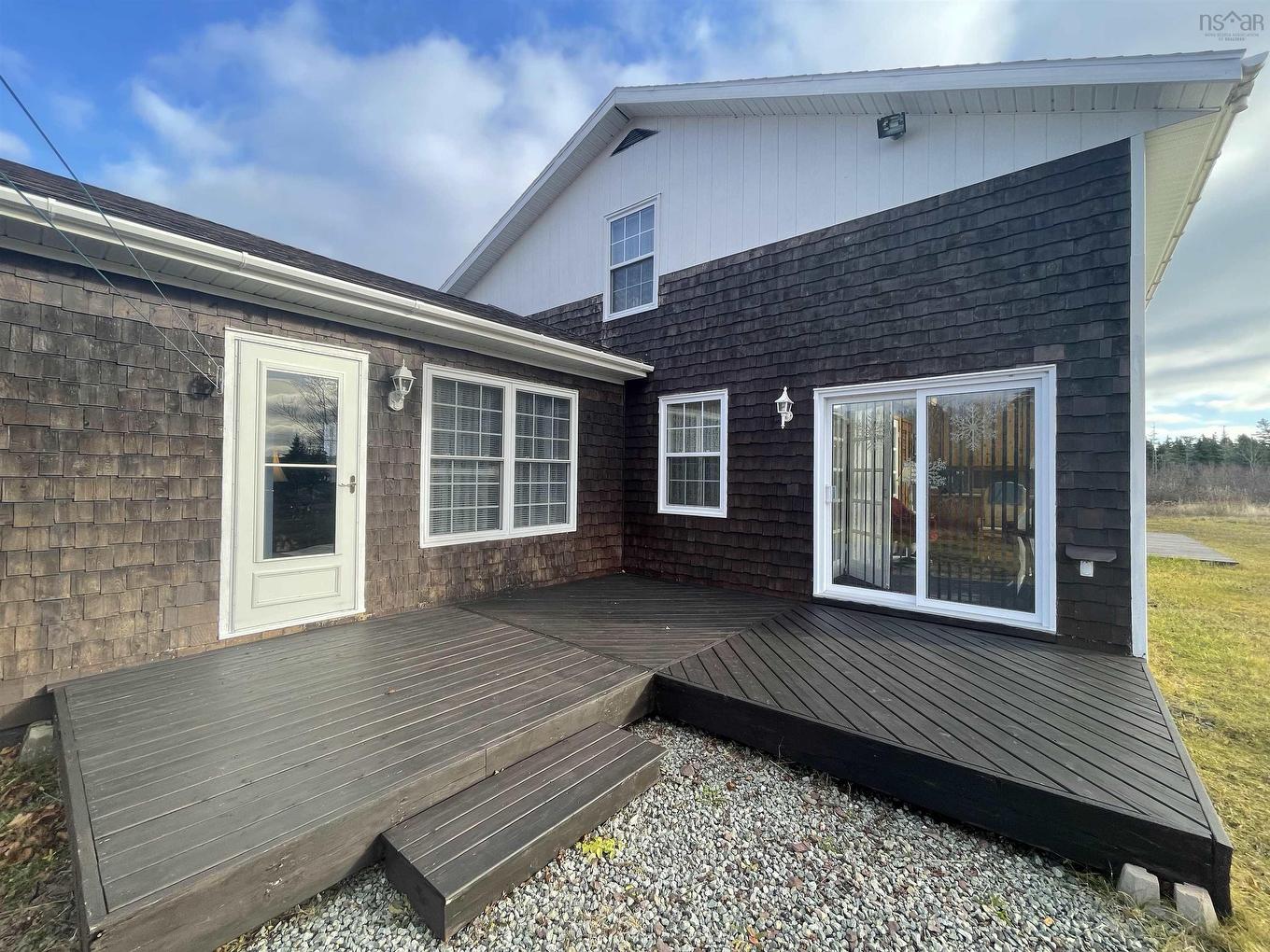 11690 Highway 4, Barra Head, NS
